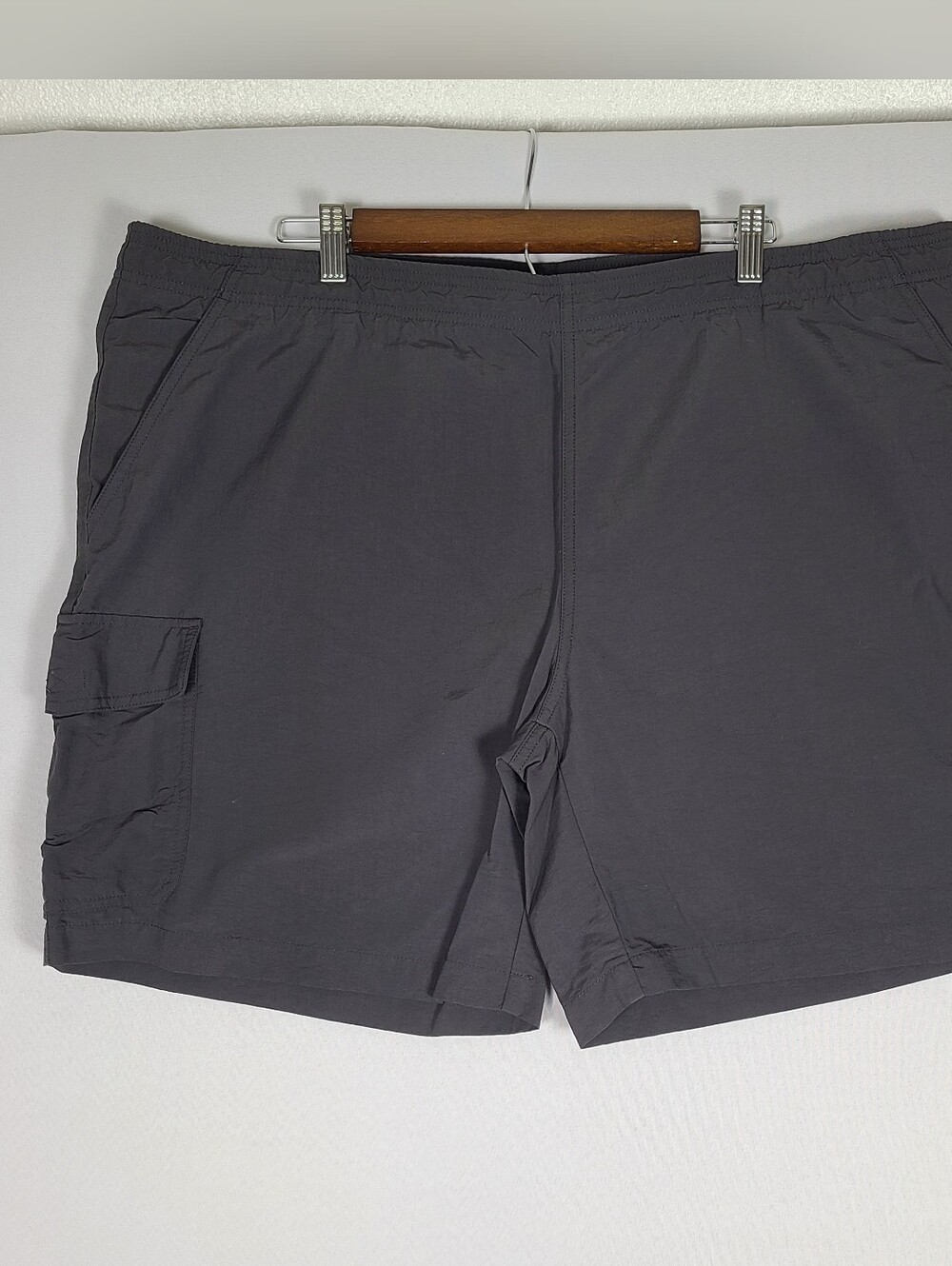 Eddie Bauer Lined Swim Trunks Mens Size XL 7" Inseam Gray Nylon Athletic Shorts